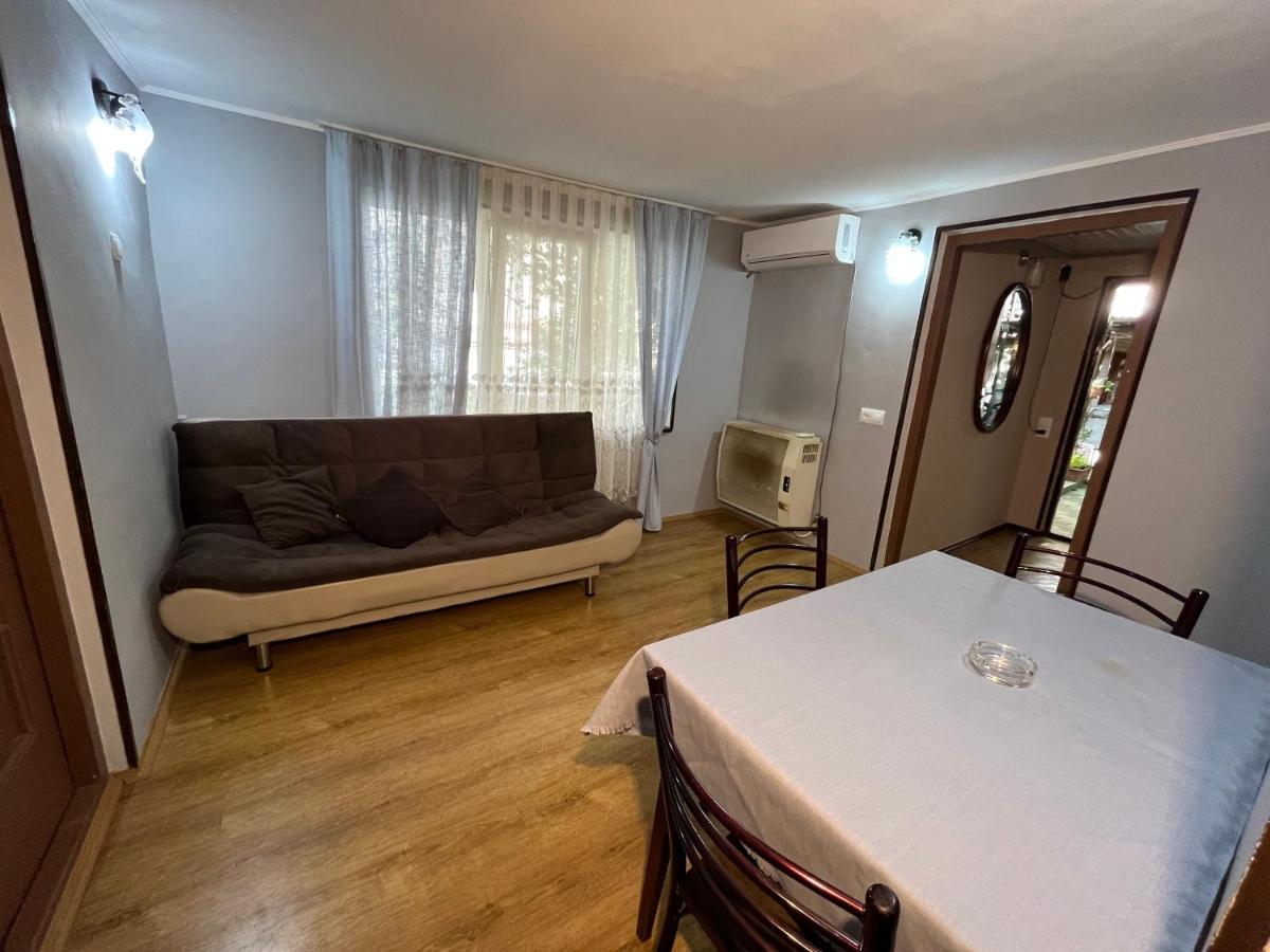 Cortile Apartment Tbilisi Ngoại thất bức ảnh